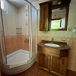 Nazar Hotel