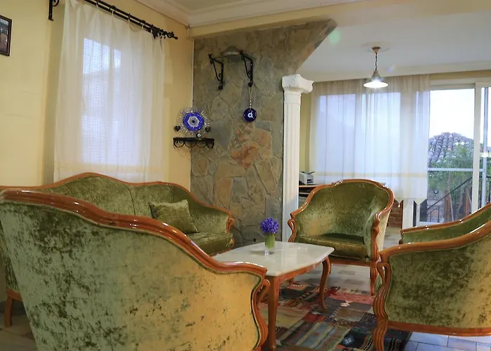 Hotell Nazar 3*